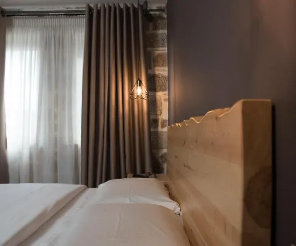 George Boutique Hotel *