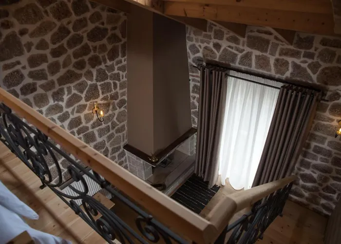 George Boutique * Voskopoje